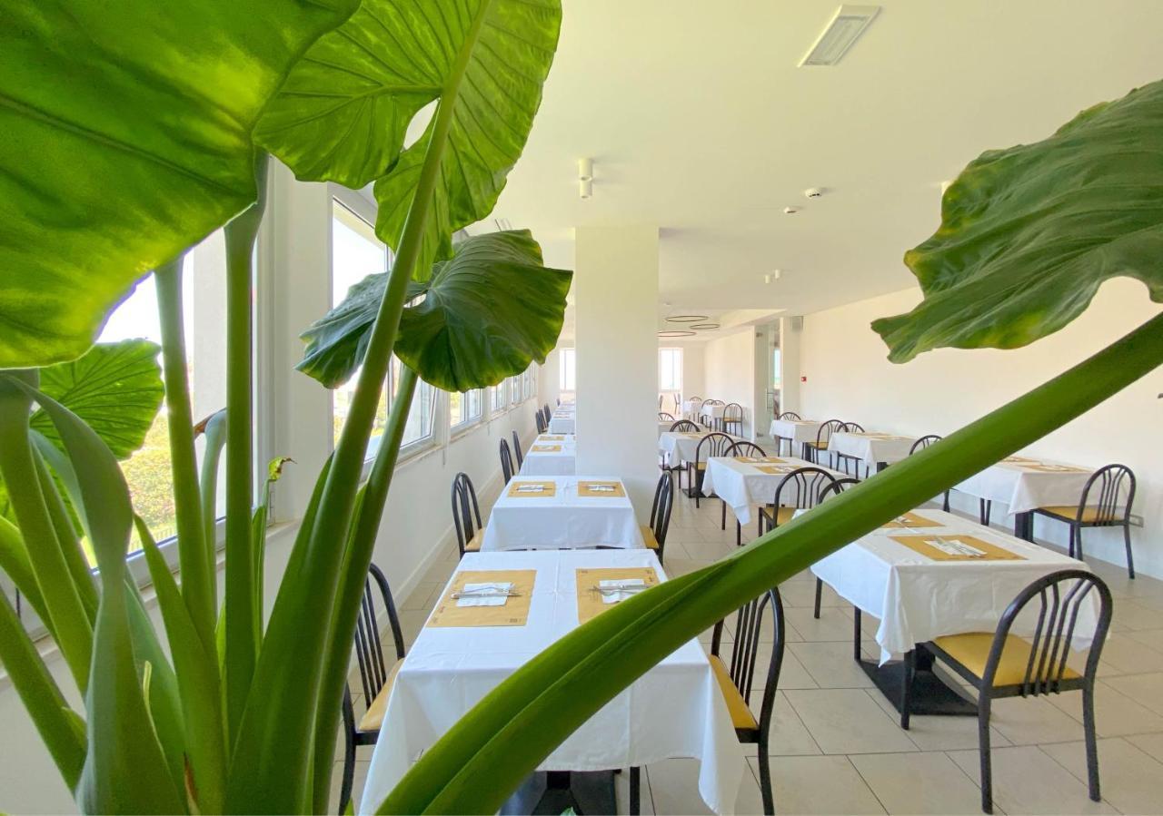 Hotel Sayonara Σενιγκάλια Εξωτερικό φωτογραφία