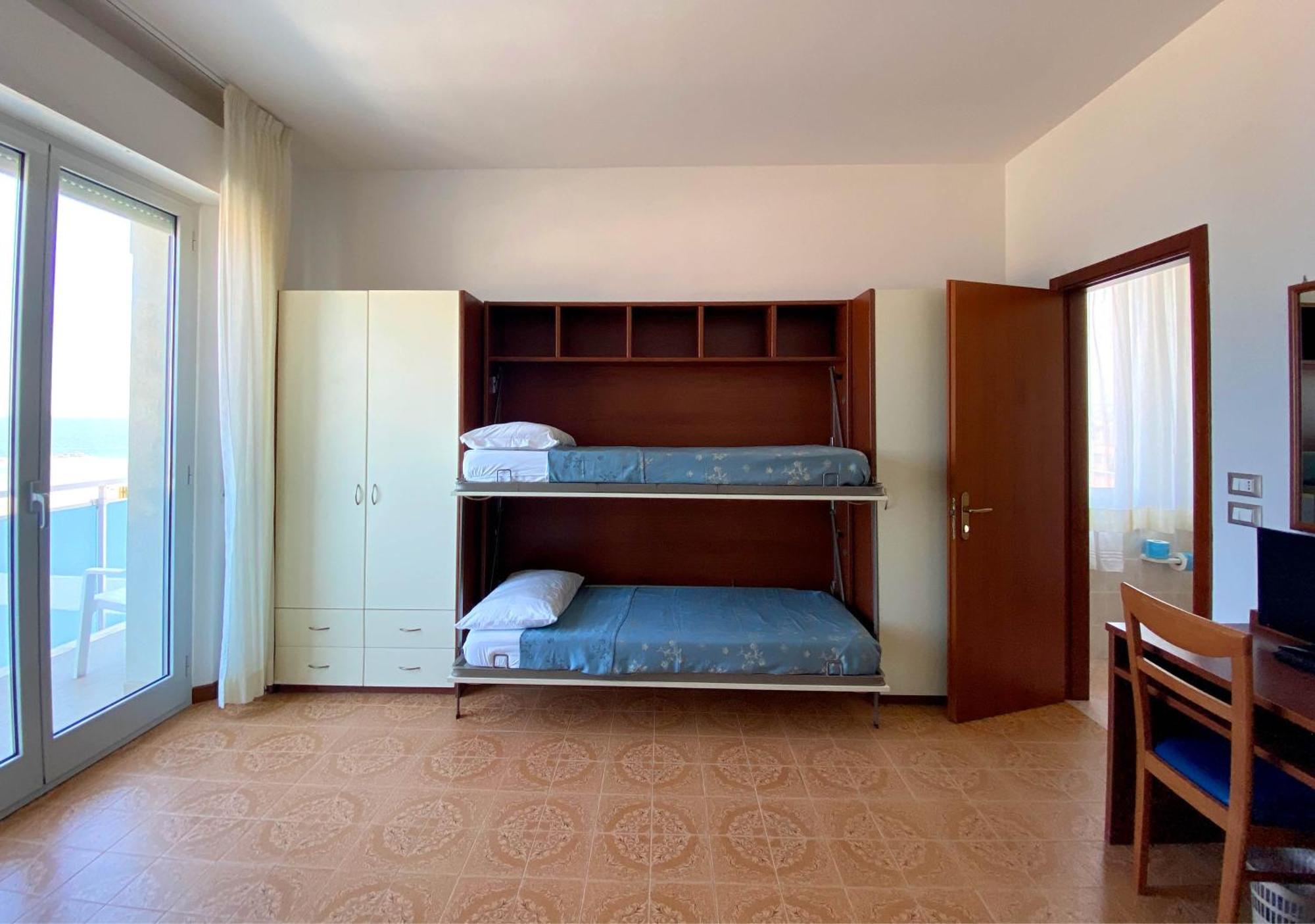 Hotel Sayonara Σενιγκάλια Εξωτερικό φωτογραφία